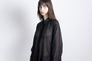 Black silk elongated post-gender shirt